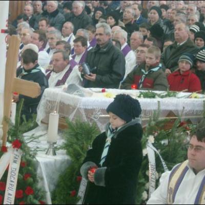 3 februarie 2007: Nicolae Bălcescu: Funeraliile părintelui Ioan Sociu
