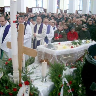3 februarie 2007: Nicolae Bălcescu: Funeraliile părintelui Ioan Sociu