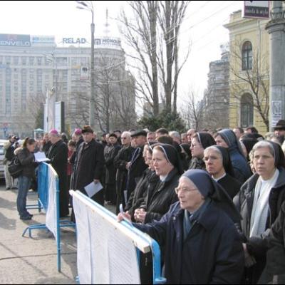 15 februarie 2007: Bucureşti: Manifestare de protest în problema catedralei