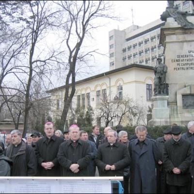 15 februarie 2007: Bucureşti: Manifestare de protest în problema catedralei