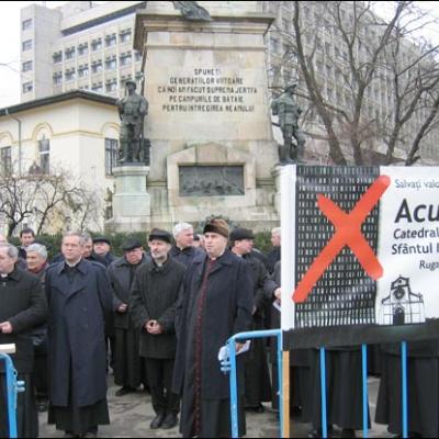 15 februarie 2007: Bucureşti: Manifestare de protest în problema catedralei