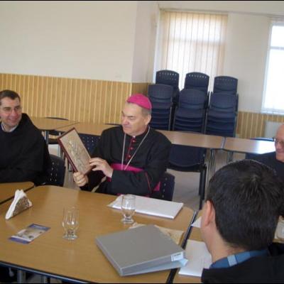 17-18 martie 2007: Vizită pastorală în Parohia "Sf. Tereza a Pruncului Isus" din Roman