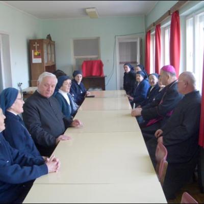 17-18 martie 2007: Vizită pastorală în Parohia "Sf. Tereza a Pruncului Isus" din Roman