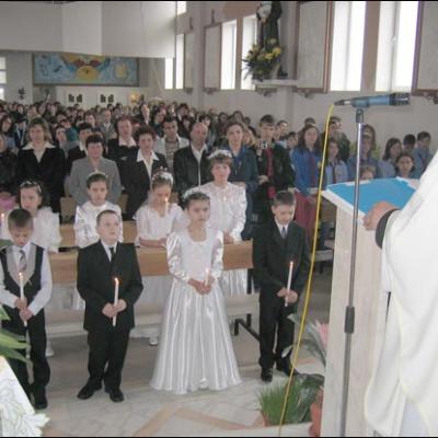 14-15 aprilie 2007: Vizită pastorală în Parohia "Fericitul Ieremia Valahul" din Roman