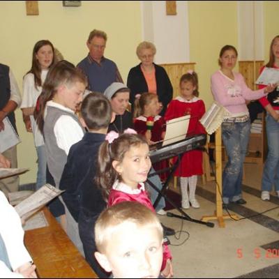 5 mai 2007: Baraţi: Jubileu la Casa de copii "Sfânta Maria"