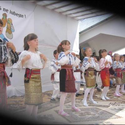 2 iunie 2007: Răchiteni: Sărbătoarea Copiilor