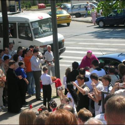 3 iunie 2007: Iaşi ("Sf. Tereza"): Sub adierea Duhului Sfânt şi privind la Maria (foto: Ovidiu Bişog)