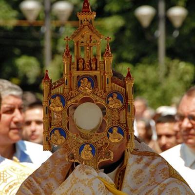 10 iunie 2007: Iaşi: Procesiune cu sfântul sacrament (FOCUS)