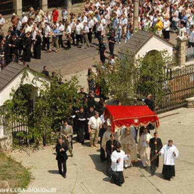 10 iunie 2007: Iaşi: Procesiune cu sfântul sacrament (FOCUS)
