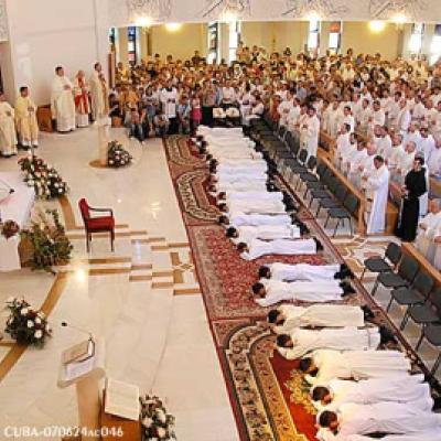 24 iunie 2007: Iaşi: Sfinţiri de preoţi (FOCUS)