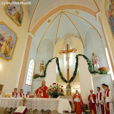 29 iunie 2007: Răducăneni: PS Petru Gherghel oaspete la hram (FOCUS)