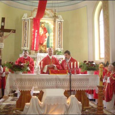 30 iunie 2007: Administrarea Mirului în Parohia Poiana Micului