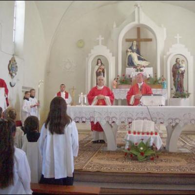 1 iulie 2007: Administrarea Mirului în Parohia Corhana