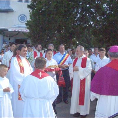 14 iulie 2007: Administrarea Mirului în Parohia Trebeş