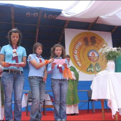 12-15 iulie 2007: Comăneşti: Acţiunea Catolică la 15 ani