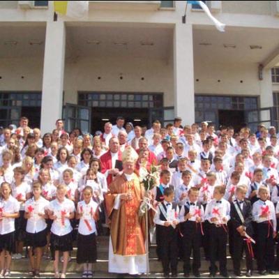 15 iulie 2007: Administrarea Mirului în Parohia Fărcăşeni