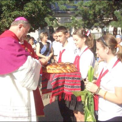28 iulie 2007: Administrarea Mirului în Parohia Rădăuţi