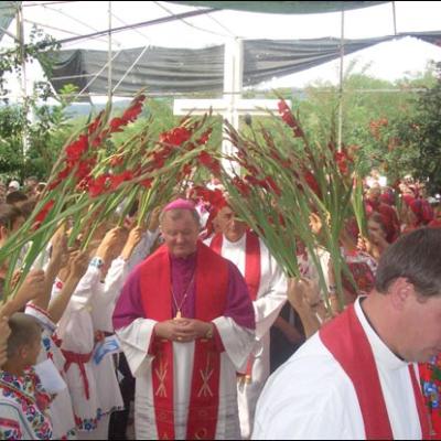 11 august 2007: Administrarea Mirului în Parohia Ciucani