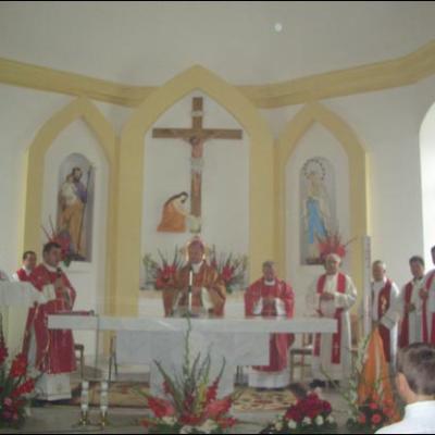 19 august 2007: Administrarea Mirului în Parohia Bârgăuani