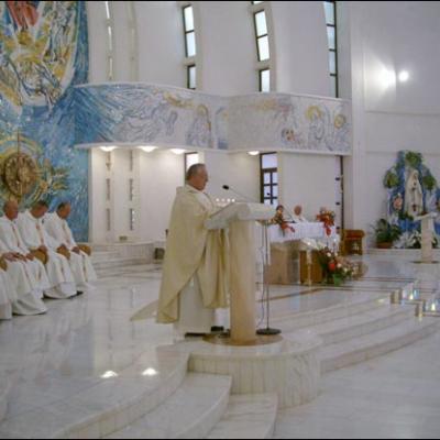 22 august 2007: Iaşi: Hramul catedralei noi