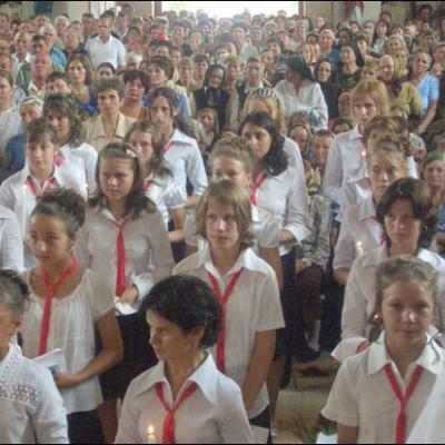 26 august 2007: Administrarea Mirului în Parohia Pârgăreşti