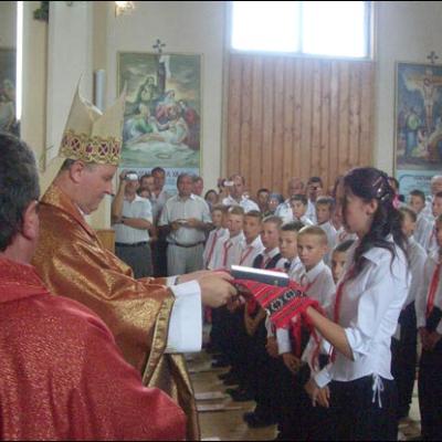26 august 2007: Administrarea Mirului în Parohia Pârgăreşti