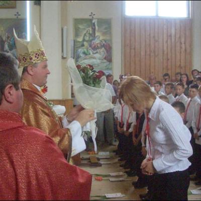 26 august 2007: Administrarea Mirului în Parohia Pârgăreşti