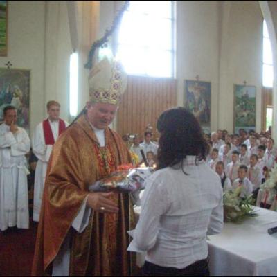 26 august 2007: Administrarea Mirului în Parohia Pârgăreşti