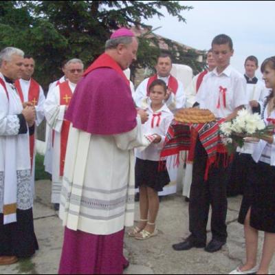 1 septembrie 2007: Administrarea Mirului în Parohia Mirceşti