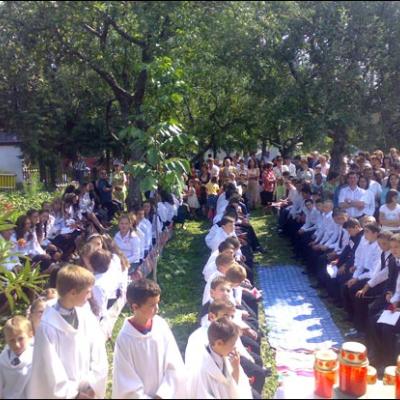 2 septembrie 2007: Administrarea Mirului în Parohia Vizantea