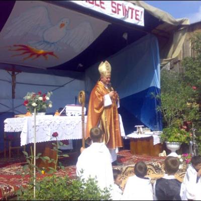 2 septembrie 2007: Administrarea Mirului în Parohia Vizantea