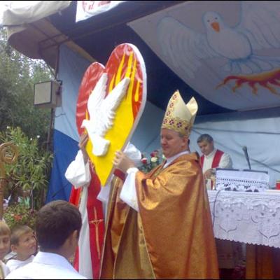 2 septembrie 2007: Administrarea Mirului în Parohia Vizantea