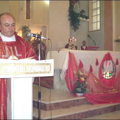 8 septembrie 2007: Răducăneni: Conferirea sacramentului sfântului Mir
