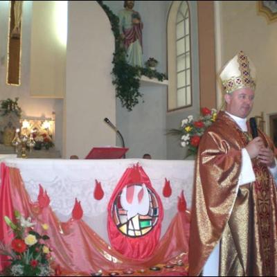 8 septembrie 2007: Răducăneni: Conferirea sacramentului sfântului Mir