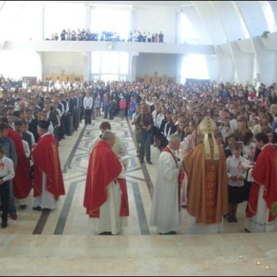 22 septembrie 2007: Administrarea Mirului în Parohia Nisiporeşti