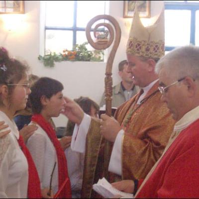 6 octombrie 2007: Administrarea Mirului în Parohia Talpa