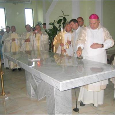 6 octombrie 2007: Nicoreşti: Sfinţirea bisericii şi consacrarea altarului