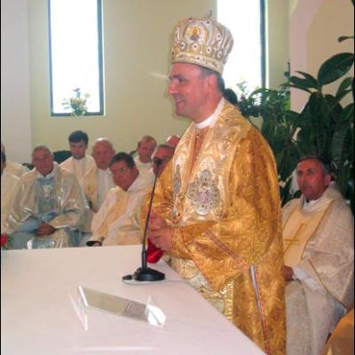 6 octombrie 2007: Nicoreşti: Sfinţirea bisericii şi consacrarea altarului