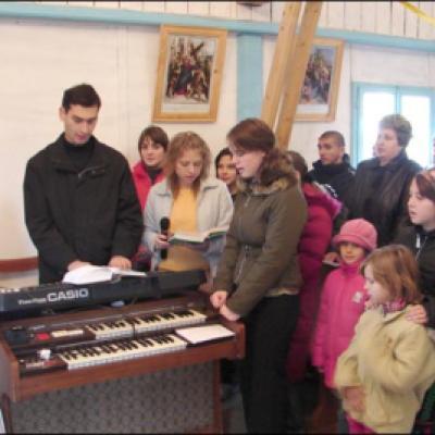 14 octombrie 2007: Iaşi: Celebrarea hramului în noua parohie Dancu