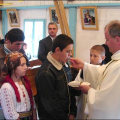 14 octombrie 2007: Iaşi: Celebrarea hramului în noua parohie Dancu