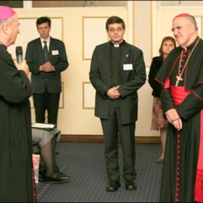 22-23 octombrie 2007: Iaşi: Card. Javier Lozano Barragán la conferinţa internaţională cu tema "Îngrijiri la domiciliu - caritate şi profesionalism"