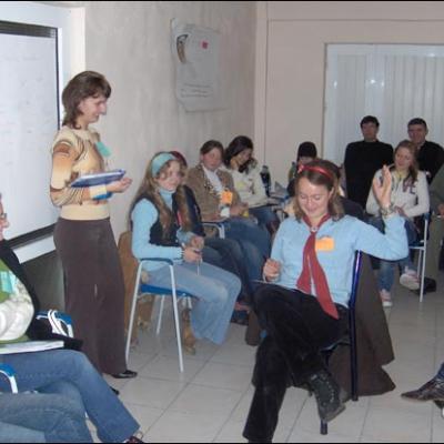 10-11 noiembrie 2007: Roman şi Bacău: Cursuri zonale de formare pentru animatori ACC