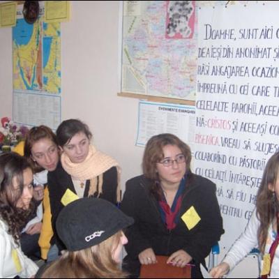 10-11 noiembrie 2007: Roman şi Bacău: Cursuri zonale de formare pentru animatori ACC
