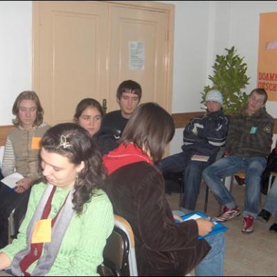 10-11 noiembrie 2007: Roman şi Bacău: Cursuri zonale de formare pentru animatori ACC