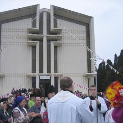 11 noiembrie 2007: Vizită pastorală în Parohia Şcheia