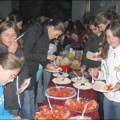 18 noiembrie 2007: Sagna-Săbăoani: Schimb de experienţă între tineri