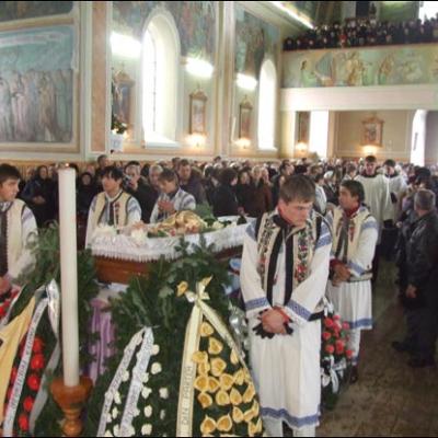 27 decembrie 2007: Buruieneşti: Funeraliile părintelui pr. Dumitru Patraşcu