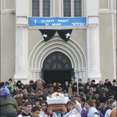 27 decembrie 2007: Buruieneşti: Funeraliile părintelui pr. Dumitru Patraşcu