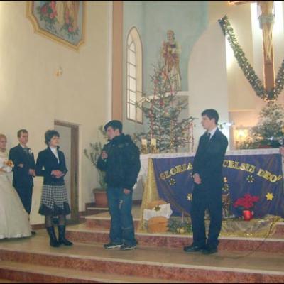 30 decembrie 2007: Răducăneni: Piesa de teatru În faţa magazinului bijutierului