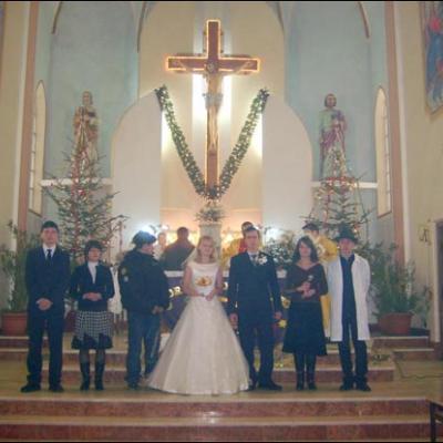 30 decembrie 2007: Răducăneni: Piesa de teatru În faţa magazinului bijutierului